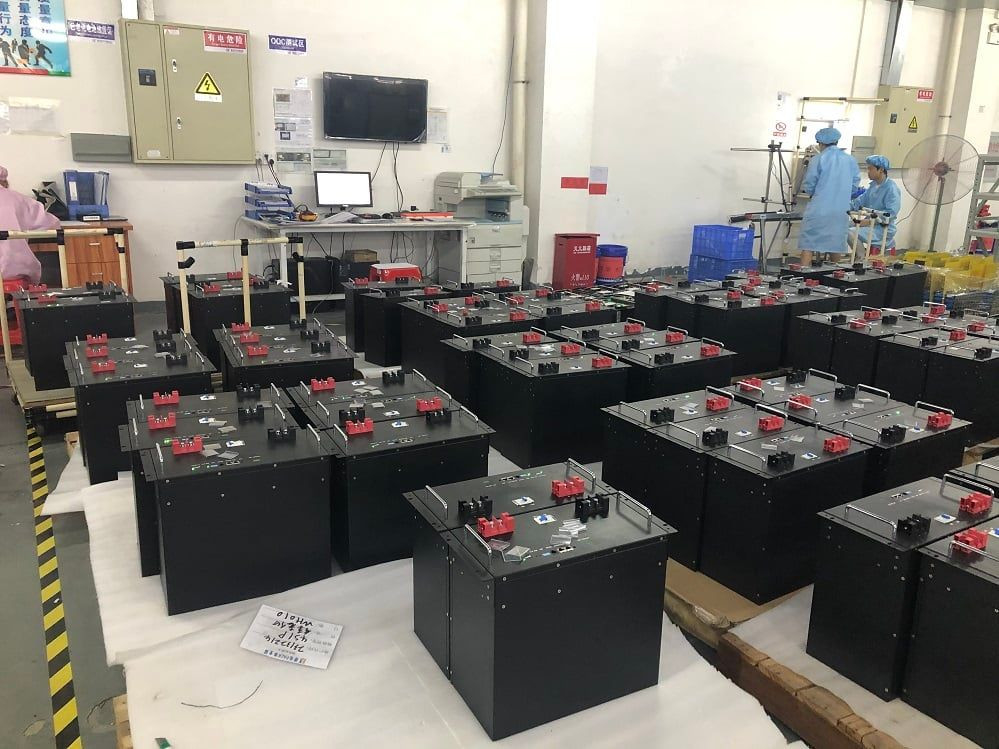 Pinsheng CE Approved 48V 10KWH 20KWH 30KWH 40KWH Solar Inverter Battery 51.2V Stackable LiFePO4 Energy Storage Battery